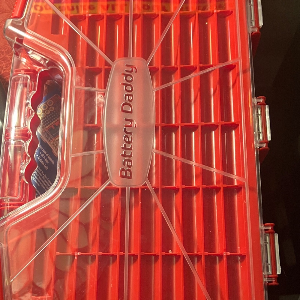 Storage System - Red - Picture 6 of 10